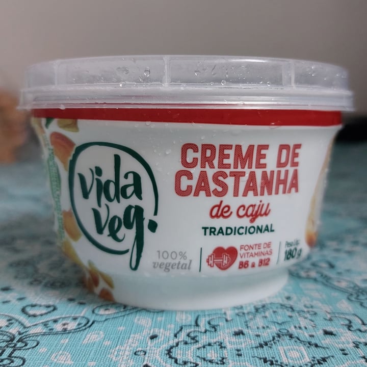 photo of Vida Veg creme de castanha shared by @ivanabiason on  15 Aug 2022 - review