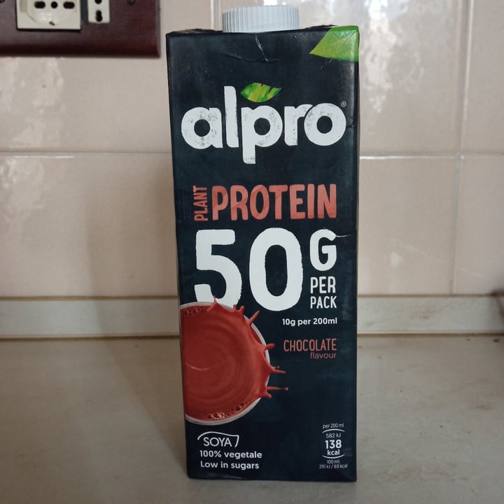 review photo of Alpro Plant Protein 50g Chocolate shared by @adospgnuolo on 17 Nov 2022 - review