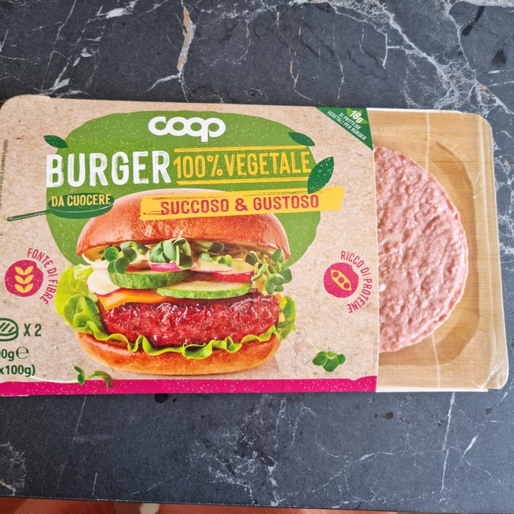 photo of Coop Burger 100% vegetali Sucoso & Gustoso  shared by @larabarle on  13 Jun 2022 - review