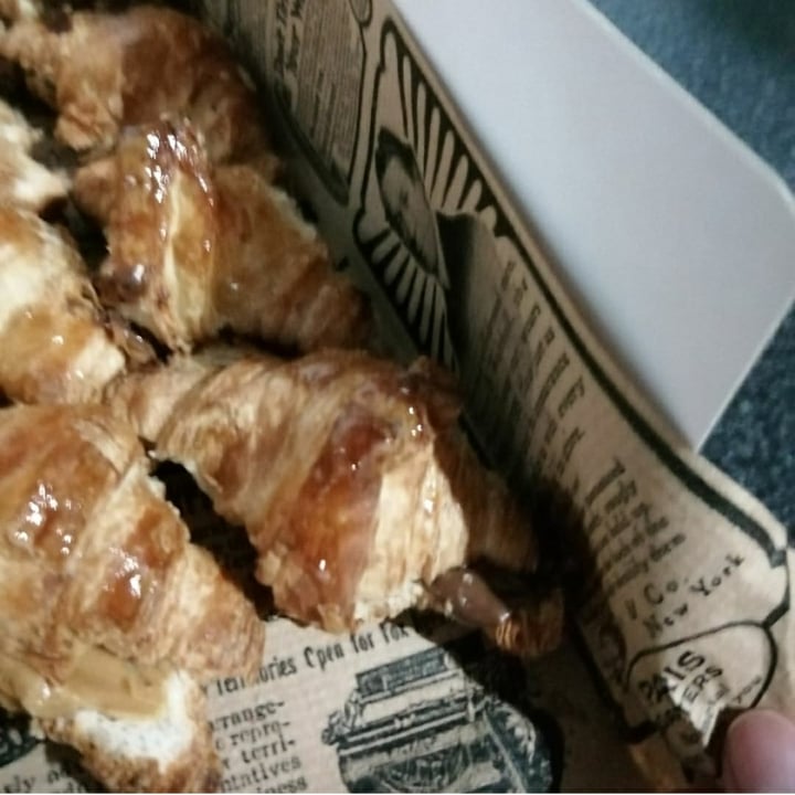 review photo of Cal Girona Croissant de Nutella shared by @amarok on 23 Jan 2021 - review