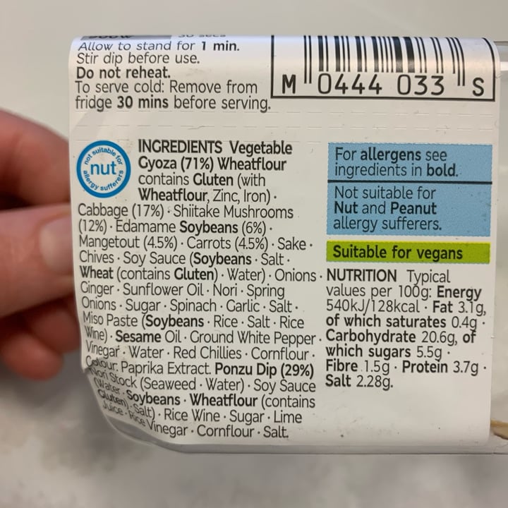 review photo of Marks & Spencer Food (M&S) Vegetable gyozas shared by @tsollis on 06 Apr 2022 - review