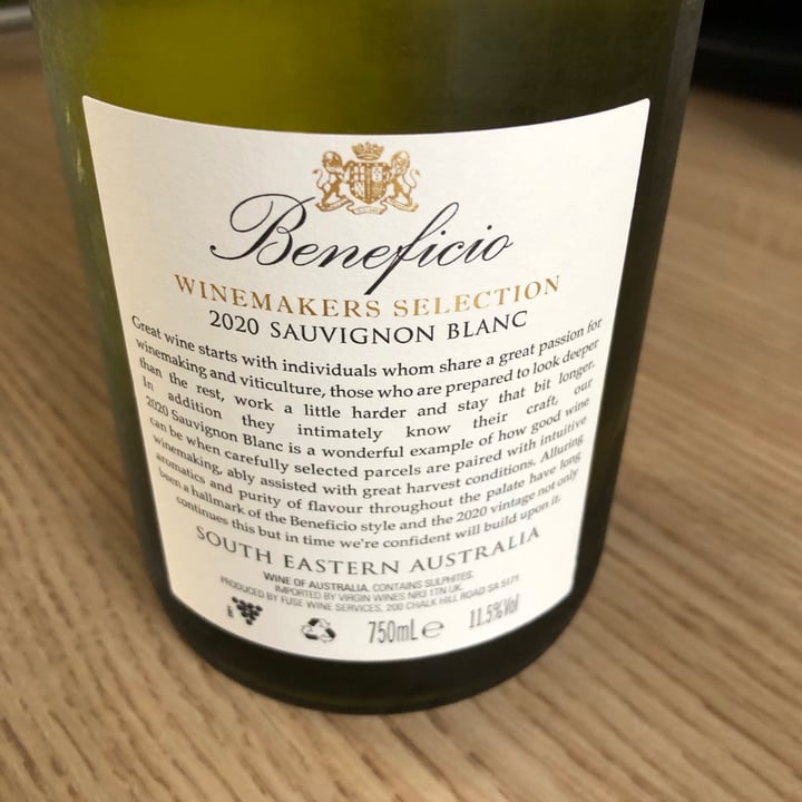 photo of Virgin Wines Beneficio - Sauvignon Blanc shared by @berry-vegan on  05 Oct 2020 - review