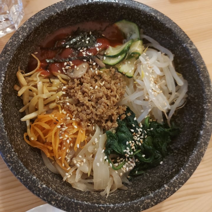 review photo of Cafe Andamiro Vegan Bibimap shared by @catemc on 23 Mar 2022 - review