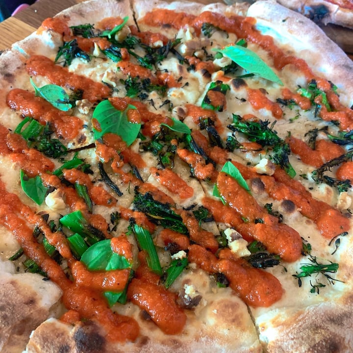 review photo of The Norfolk Hotel Vegan Pizza shared by @yacchan010 on 28 Dec 2021 - review