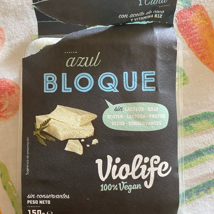 photo of Violife Bloque Queso Azul shared by @neil on  29 Sep 2022 - review