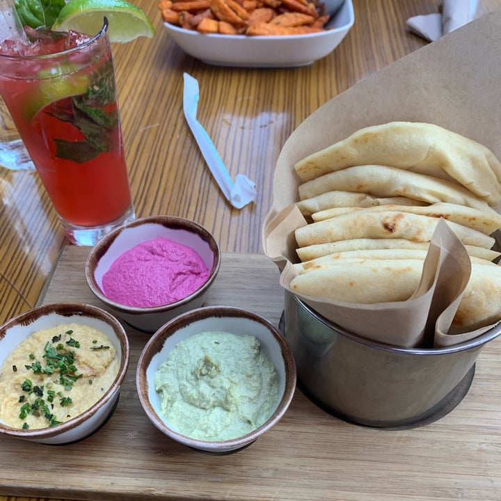 review photo of Rogue Kitchen & Wetbar Dip Trio shared by @jjosiespence on 22 Aug 2022 - review