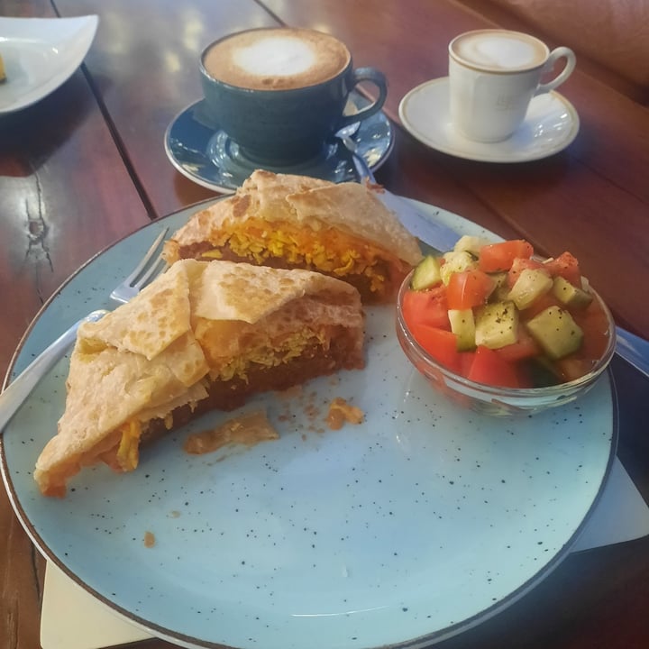 photo of Cleavy's Vegan & Vegetarian Eatery Breakfast Toastie shared by @nicoleen on  27 May 2022 - review
