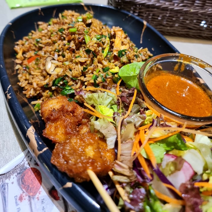photo of Flavours by Saute Fried Rice Sambal Petai Nasi Goreng W Satay shared by @marc- on  09 Aug 2022 - review