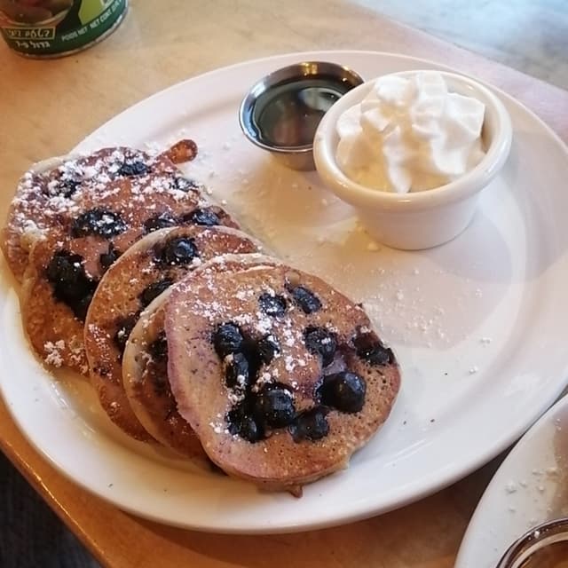 Photo of the dish “Blueberry oat pancakes”