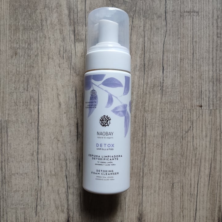 review photo of Naobay Espuma Limpiadora Detoxificante shared by @laurajl06 on 15 May 2020 - review