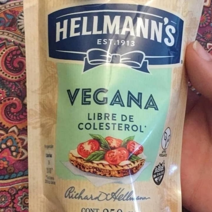 review photo of Hellmann’s Hellman’s Vegan Mayonnaise shared by @tefigrisel on 25 Aug 2020 - review