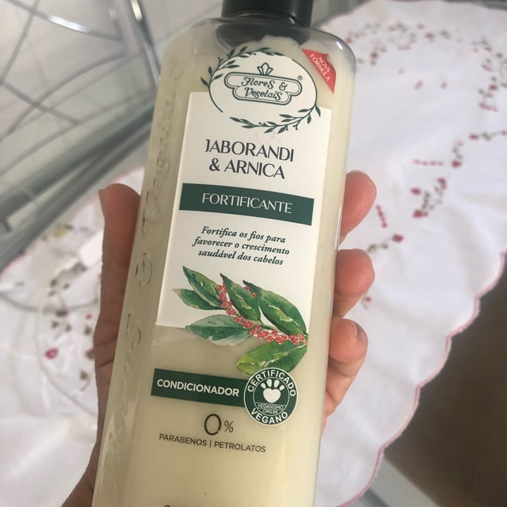review photo of Flores & Vegetais Condicionador Jaborandi E Arnica shared by @zilmar on 03 Oct 2022 - review
