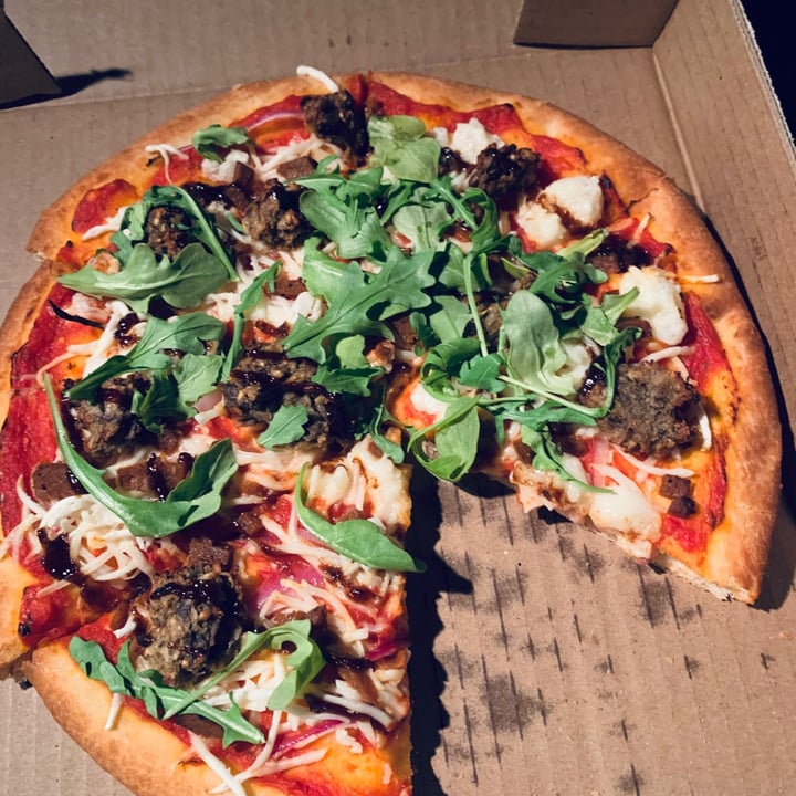 review photo of Boon Burger Cafe Animal Lovers Pizza shared by @alternativevegan on 14 Jan 2021 - review
