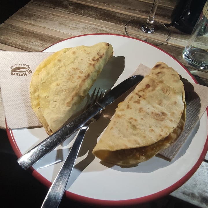 photo of Bar La Hormiga Tacos veganos shared by @lolacreta on  12 Oct 2021 - review