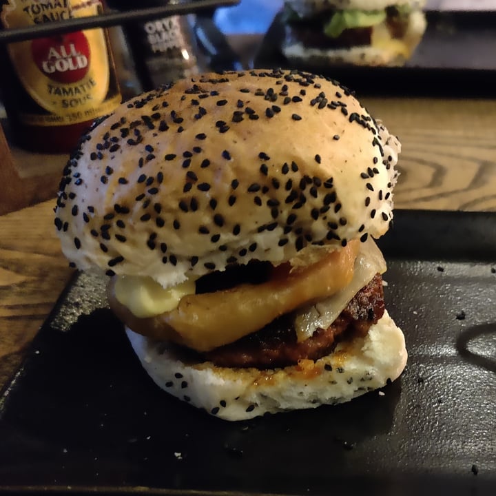 photo of Hudsons The Burger Joint (Hazelwood) The vegan cheese shared by @christo on  25 Sep 2021 - review