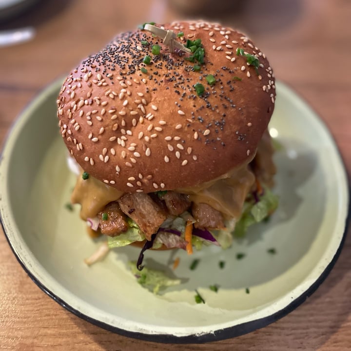 photo of Lekker Vegan Kyalami On Main Lekker Meaty shared by @rachanab on  01 Jan 2022 - review