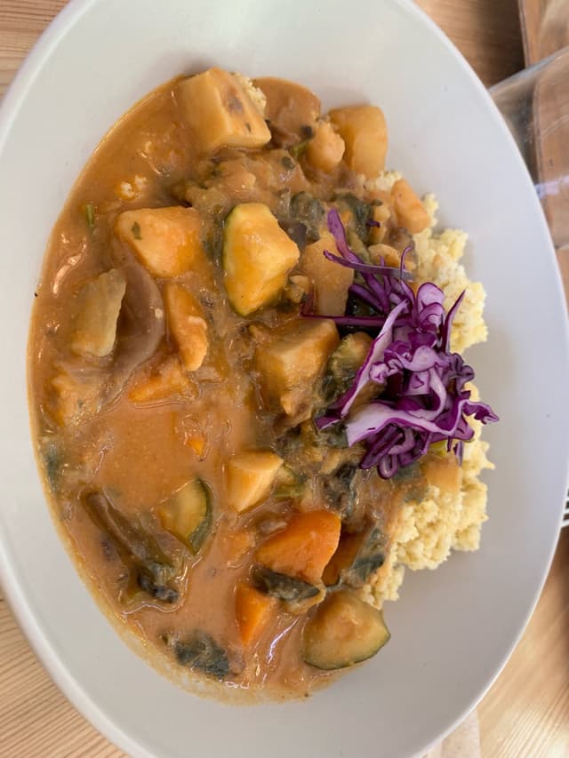 Photo du plat “Guiso africano”