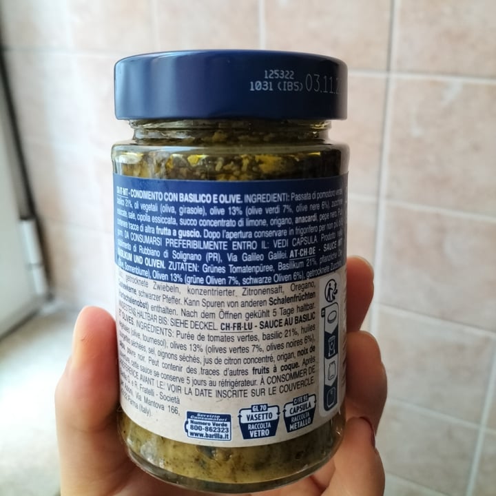 review photo of Barilla Pesto rustico Basilico E Olive shared by @mariveg98 on 13 Oct 2022 - review