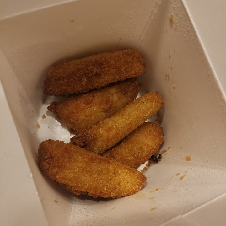 photo of Badass Burgers Tofu Sticks shared by @lukasser on  29 Aug 2021 - review