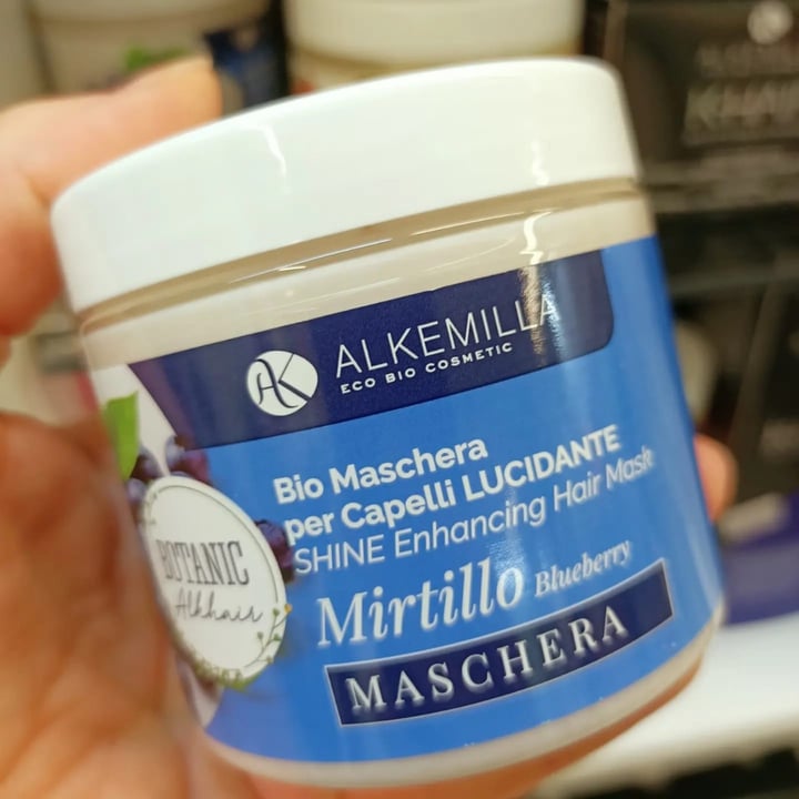 photo of Alkemilla Maschera per capelli lucidante al mirtillo shared by @lauranapoli1620 on  19 Sep 2021 - review