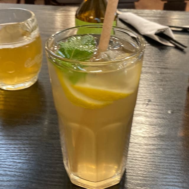 菜肴“Ginger lemongrass lemonade”的照片