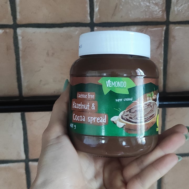 photo of Vemondo Hazelnut & Cocoa Spread shared by @alis91 on  05 Sep 2022 - review