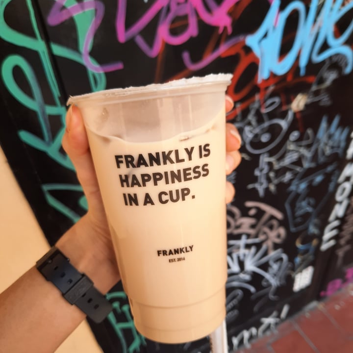 photo of Frankly Bubble Tea & Coffee Caramel Latte Macchiato shared by @acilegna on  24 Aug 2022 - review