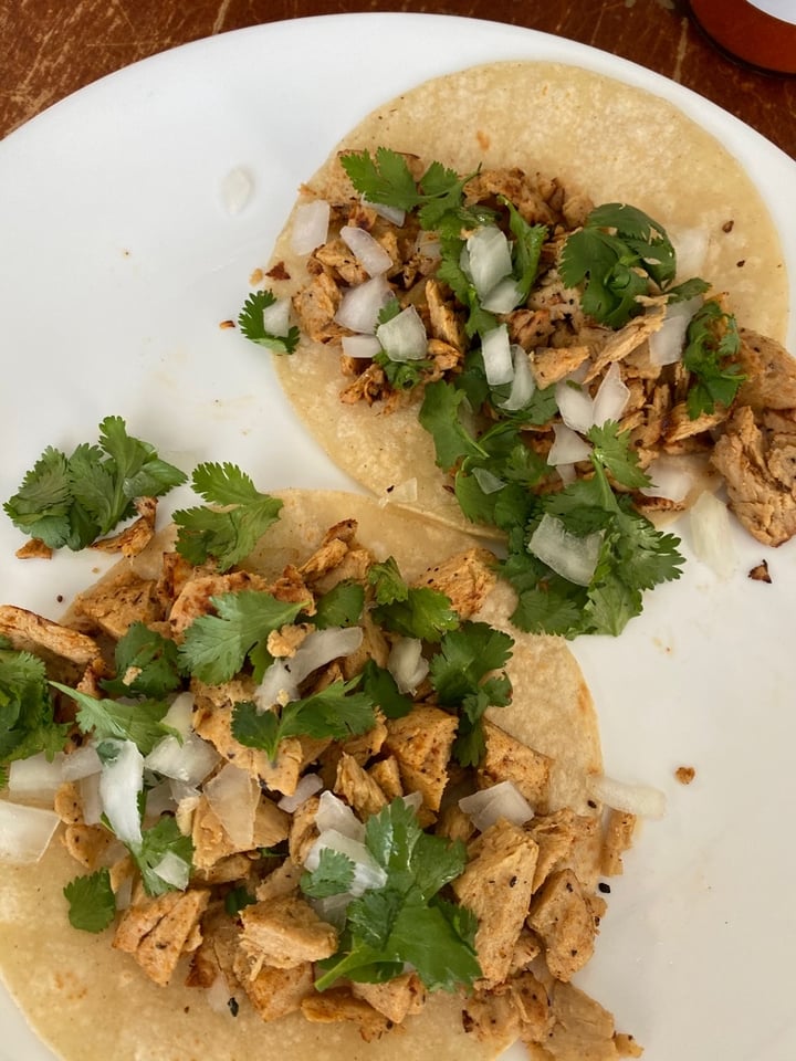 review photo of Tofurky Plant-Based Chick’n Lightly Seasoned shared by @fioner17 on 07 Mar 2020 - review