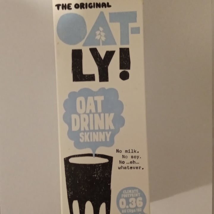 photo of Oatly Oatly Skinny shared by @aoifemcveigh on  23 Dec 2021 - review