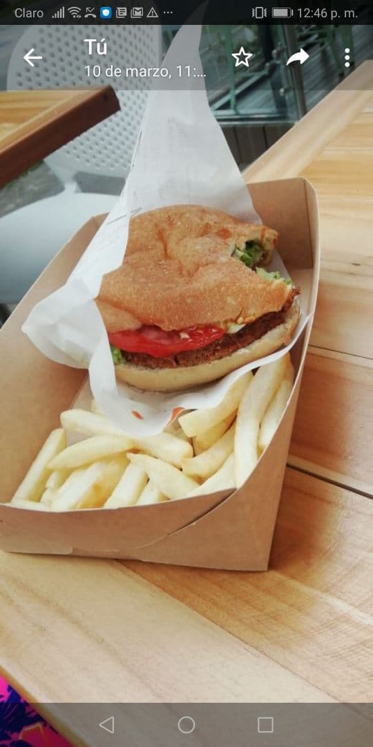 Photo of the dish “Hamburguesa de lentejas.”