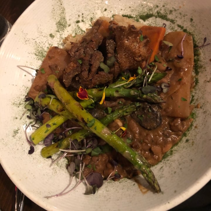 photo of Modern Love Mushroom Bourguignon shared by @ariaoreo on  02 Feb 2020 - review