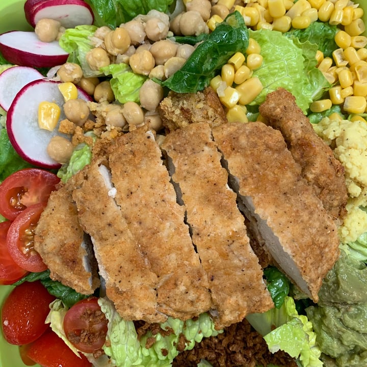 photo of Zammy's Vegan Kitchen Cobb Salad shared by @leeng on  10 May 2022 - review