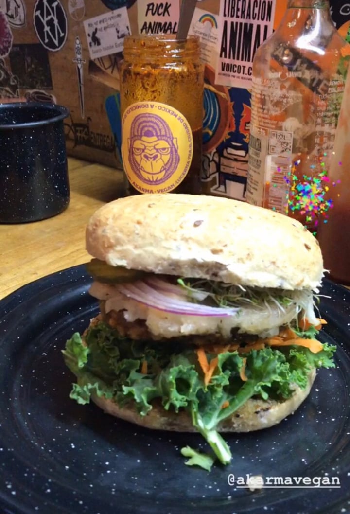 review photo of Gorucha's Burger Tempeh Burger shared by @marianacfri on 22 Nov 2019 - review