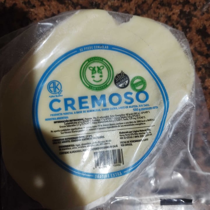 photo of Felices Las Vacas Queso Cremoso shared by @lucseff on  30 Jun 2021 - review