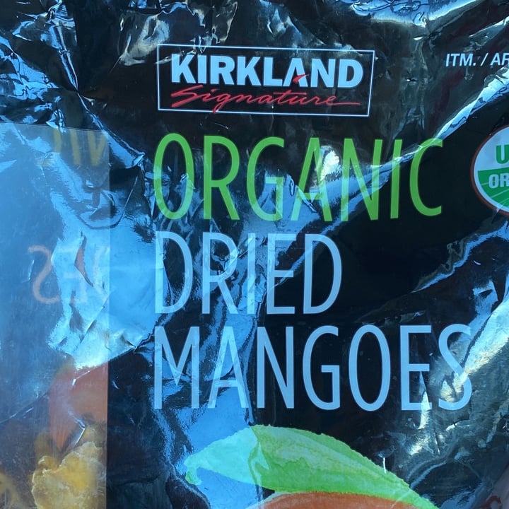 photo of Kirkland Signature Organic Dried Mangoes shared by @chloeh on  03 Jan 2022 - review
