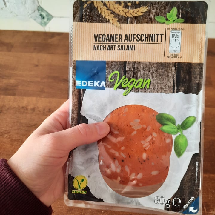 photo of Edeka Vegan salami shared by @seba89 on  13 Mar 2022 - review