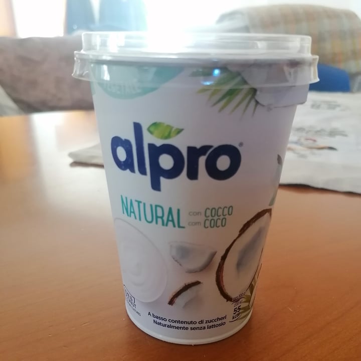 review photo of Alpro Natural Con Coco Yogurt shared by @julesss7390 on 25 Apr 2022 - review