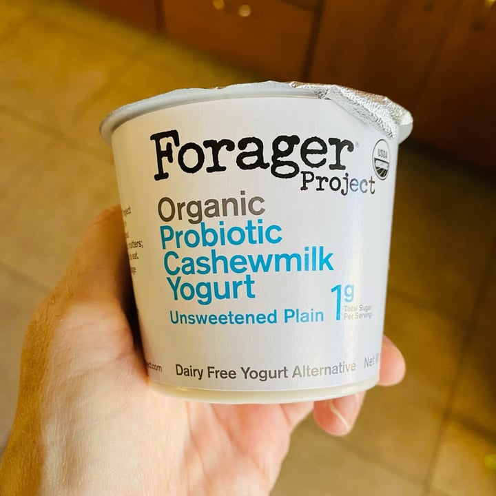 photo of Forager Project Cashewmilk Yogurt Unsweetened Plain shared by @beckyyy on  26 Oct 2022 - review