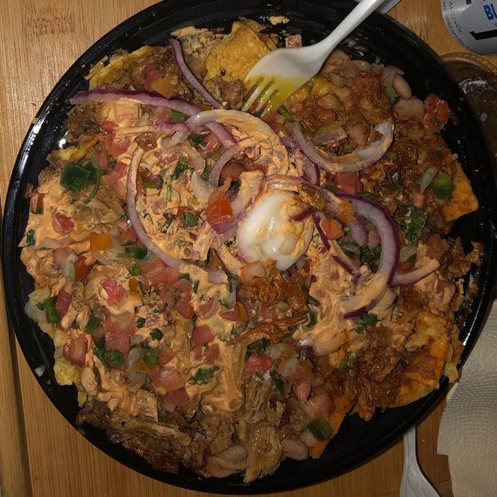 photo of Cena Vegan nachos shared by @1more on  13 Dec 2022 - review