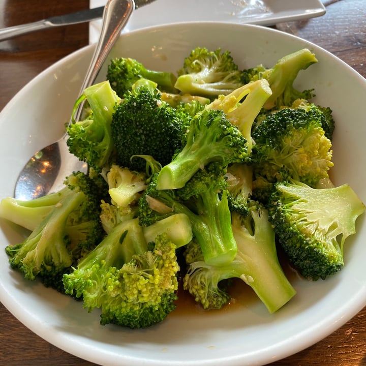photo of H.O.P.E. Healthy Organic Positive Eating Broccoli in garlic sauce shared by @stephaniegerard on  07 Sep 2021 - review