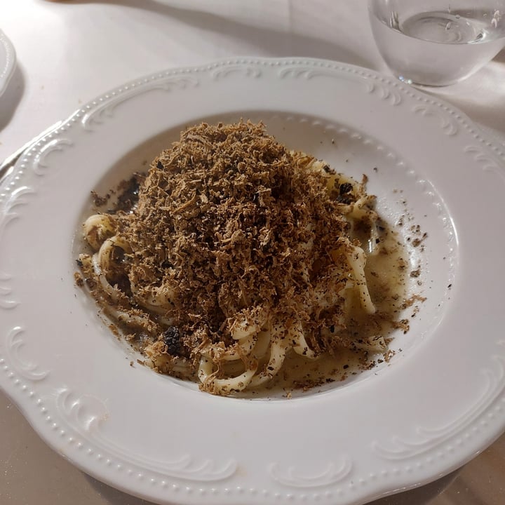review photo of Caffè Tommaseo Pasta Con Tartufo shared by @elettarga on 08 Sep 2022 - review