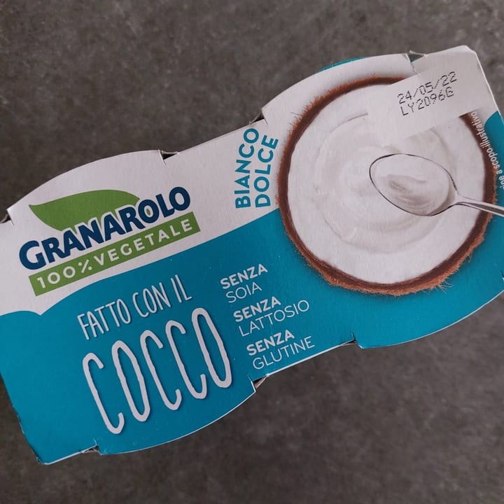 review photo of Granarolo Yogurt Di Cocco Bianco Dolce shared by @ritamagni on 24 Apr 2022 - review