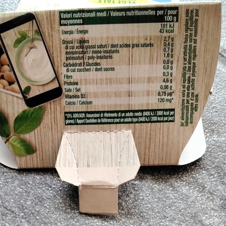review photo of Sojasun Bifidus yogurt shared by @noee5 on 01 Sep 2022 - review