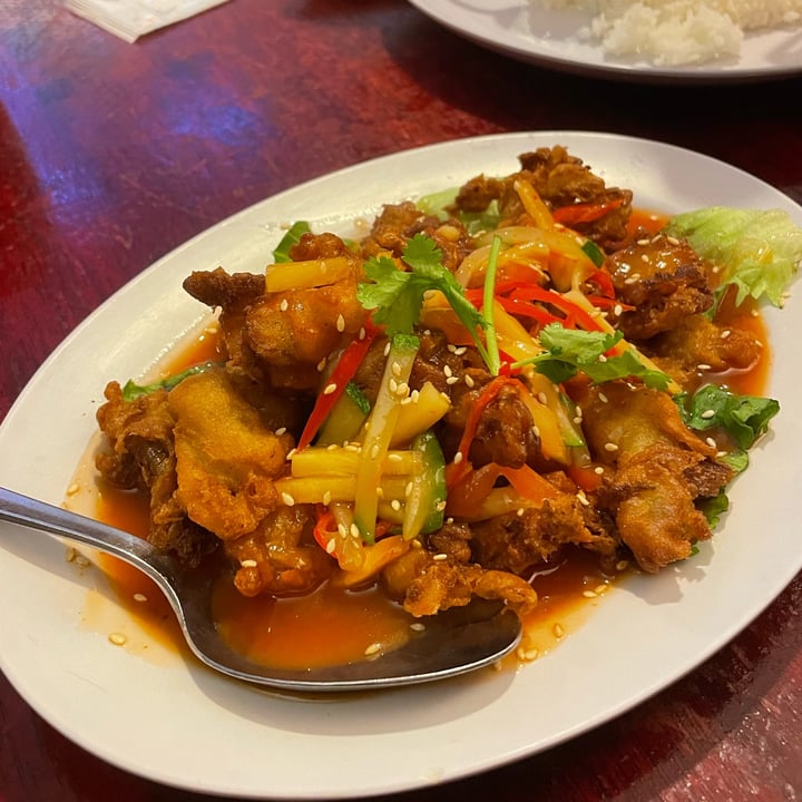 review photo of Fulin Xuan Vegetarian Food Restaurant Sweet and Sour Abalone Mushroom shared by @applepancakes on 02 Sep 2022 - review