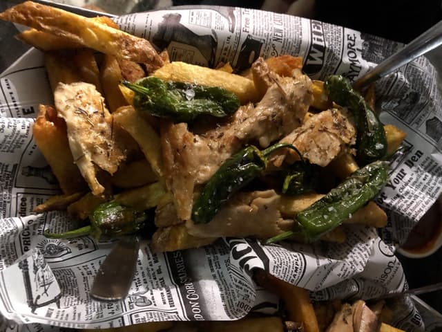 Photo of the dish “Patatas con Pimientos y Heura”
