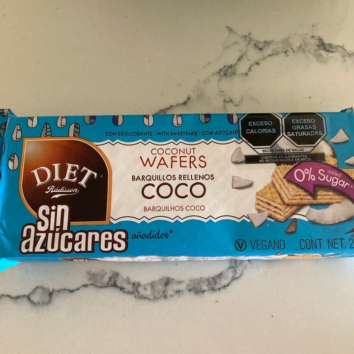 photo of Diet Rádisson Coconut Wafers shared by @majesticvegan on  18 Mar 2021 - review