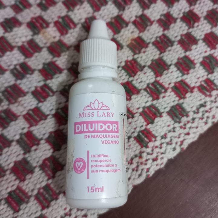 review photo of Miss lary Diluidor De Maquiagem shared by @fernandavs on 26 Nov 2022 - review