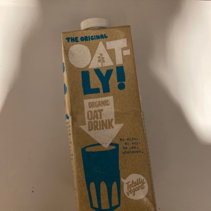 photo of Oatly Organic Oat Drink shared by @meganchoy on  27 Aug 2020 - review