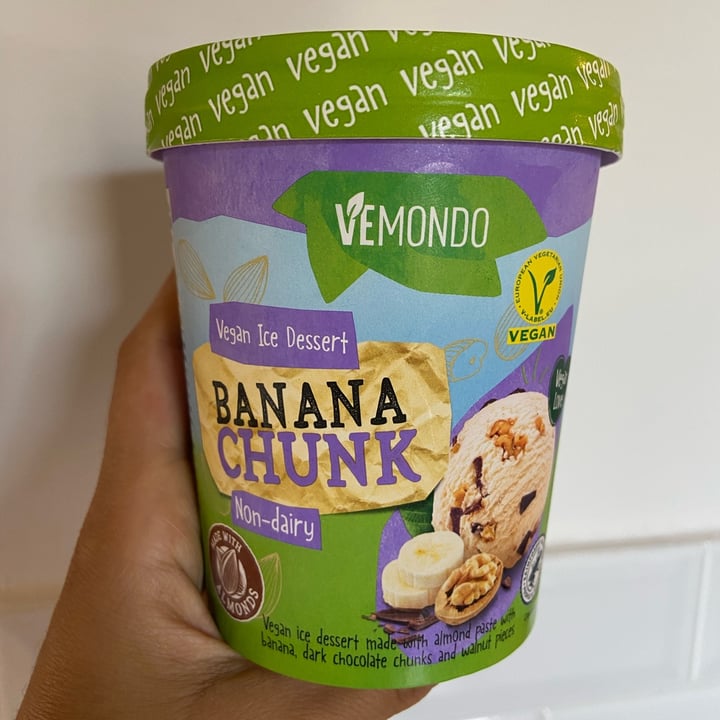 photo of Vemondo  Banana Chunk Ice Cream shared by @martarubbersoul on  17 Aug 2022 - review