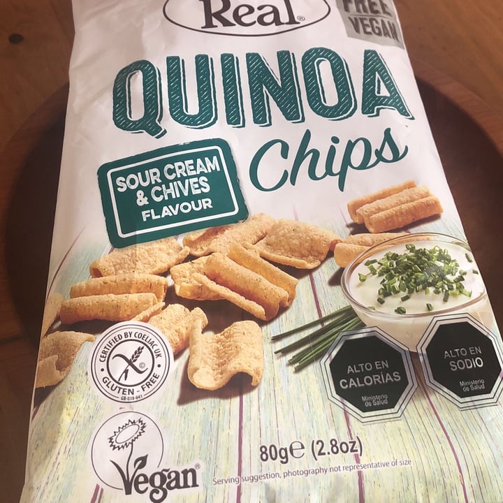photo of Eat Real Quinoa Chips Sour Cream & Chives shared by @camilaturner on  20 Mar 2022 - review